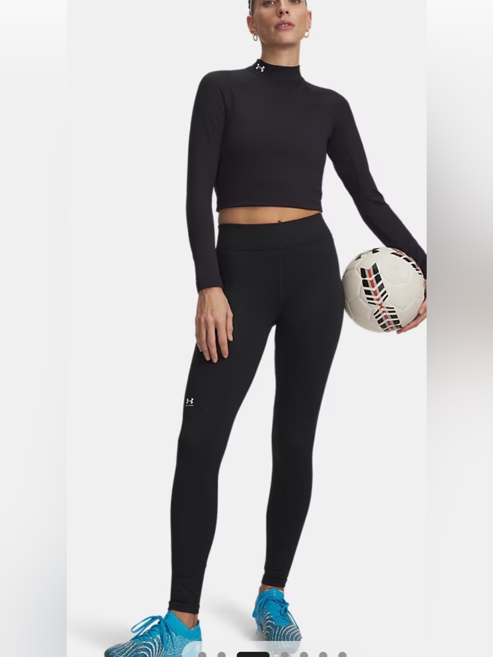 Women’s Under Armour full length compression leggings. Medium. NWT